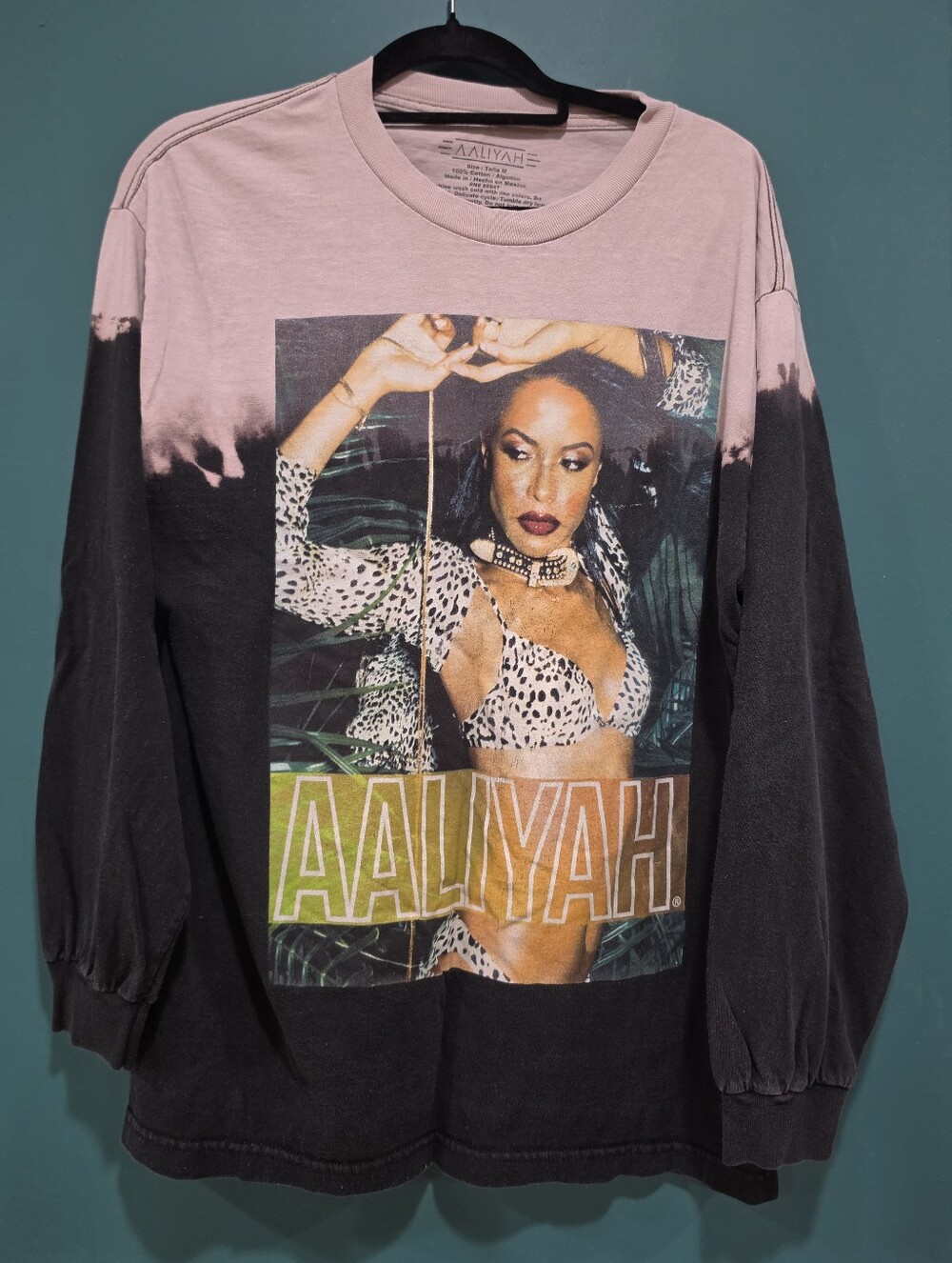 Aaliyah Long Sleeve Tie Dye Graphic Music Tee Medium